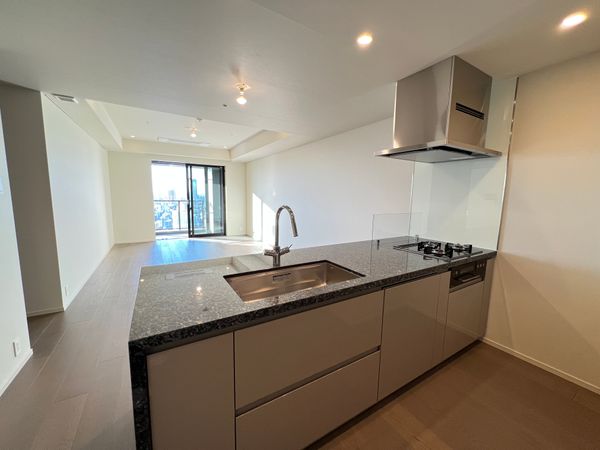 WORLD TOWER RESIDENCE リビングダイニング約15.7帖 WORLD TOWER RESIDENCE リビングダイニング約15.7帖