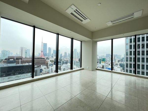 WORLD TOWER RESIDENCE 約14.4帖。床暖房付。 WORLD TOWER RESIDENCE 約14.4帖。床暖房付。