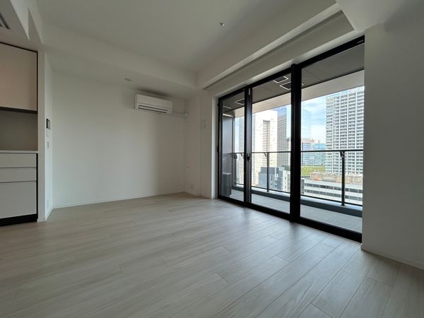 WORLD TOWER RESIDENCE リビングダイニングキッチン約12.1帖 WORLD TOWER RESIDENCE リビングダイニングキッチン約12.1帖