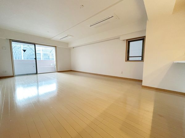 三番町3ー3ビル リビング 三番町3ー3ビル リビング