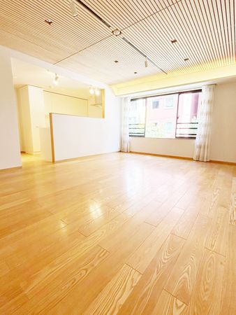 アクシアフォレスタ麻布 リビング アクシアフォレスタ麻布 リビング