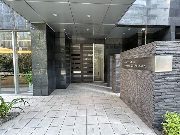 プレサンスタワー北浜 エントランス プレサンスタワー北浜 エントランス