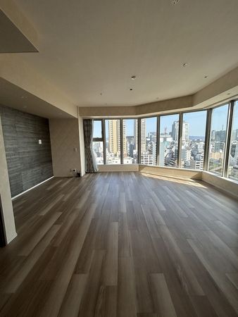 ザ・パークハウス大手前タワーレジデンス リビングダイニング ザ・パークハウス大手前タワーレジデンス リビングダイニング