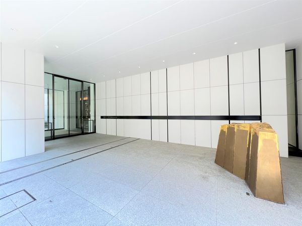 ザ・パークハウス三田ガーデンレジデンス&タワー タワー棟 建物エントランス ザ・パークハウス三田ガーデンレジデンス&タワー タワー棟 建物エントランス