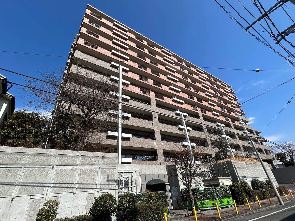 ファミール千葉公園 建物外観 ファミール千葉公園 建物外観