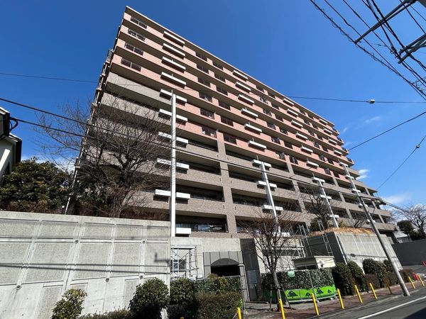 ファミール千葉公園 建物外観 ファミール千葉公園 建物外観