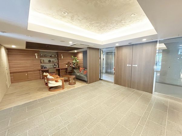 リビオレゾン東陽町ステーションプレミア ロビー リビオレゾン東陽町ステーションプレミア ロビー