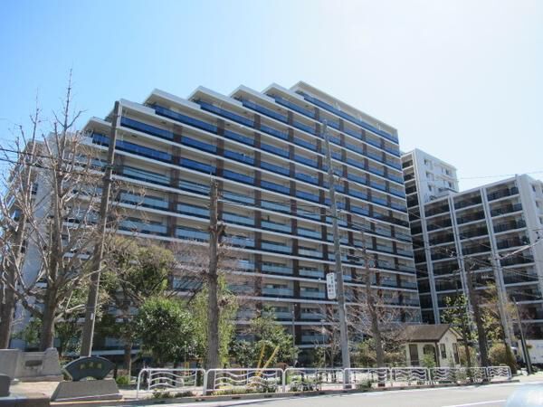 イーストゲートスクエア 建物外観 イーストゲートスクエア 建物外観