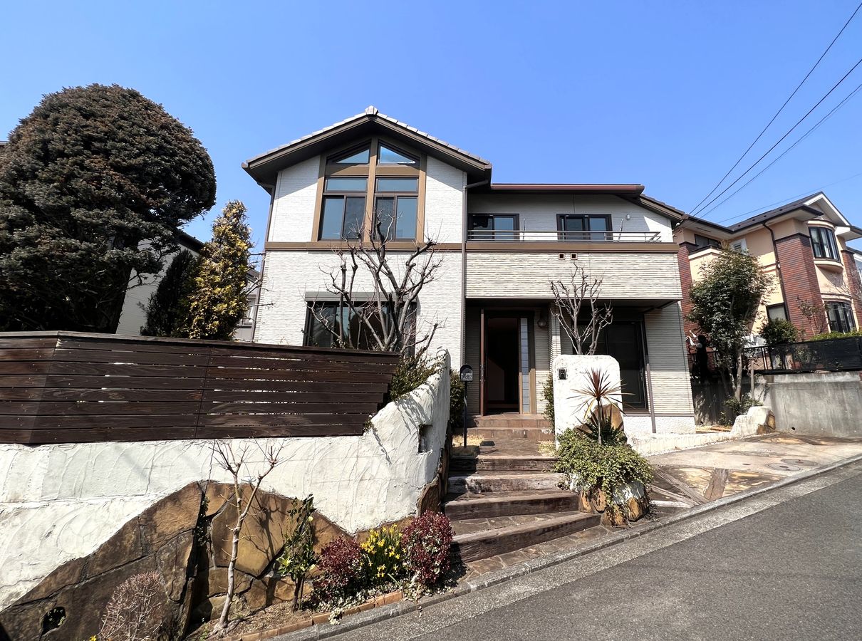 大場町戸建 建物外観 大場町戸建 建物外観