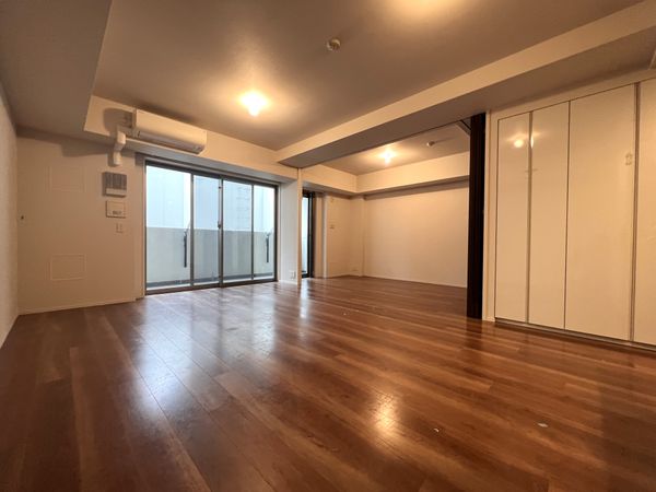 プラウド美しが丘 リビングダイニング 約13.0帖。エアコンは性能保証除外 プラウド美しが丘 リビングダイニング 約13.0帖。エアコンは性能保証除外