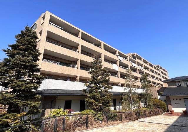 コローレ青葉台B棟 建物外観 コローレ青葉台B棟 建物外観