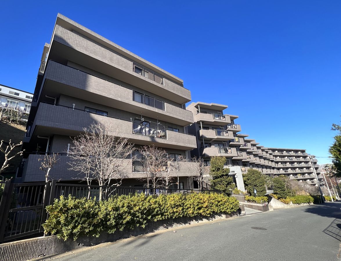 ヴィルヌーブ鷺沼弐番館 建物外観 ヴィルヌーブ鷺沼弐番館 建物外観