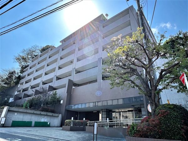 プレール鎌倉岡本 建物外観 プレール鎌倉岡本 建物外観