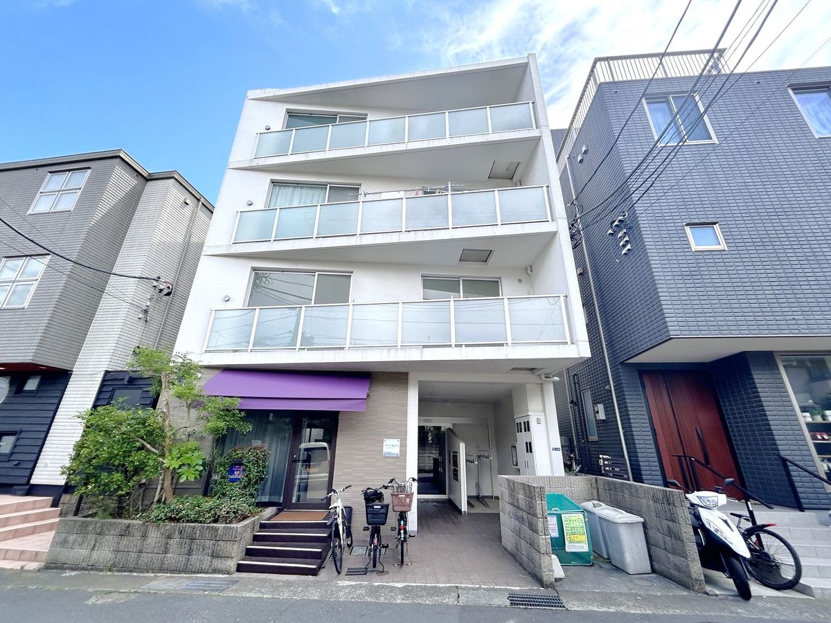 ブリーゼ由比ガ浜 外観 ブリーゼ由比ガ浜 外観