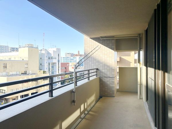サーパス茅ヶ崎第2 バルコニー サーパス茅ヶ崎第2 バルコニー