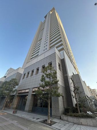 ジーニス大阪WEST棟 外観 ジーニス大阪WEST棟 外観