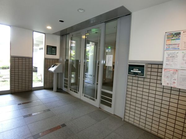 ベル・パークシティ L棟 エントランス ベル・パークシティ L棟 エントランス