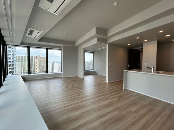 Brillia Tower 堂島 リビング Brillia Tower 堂島 リビング