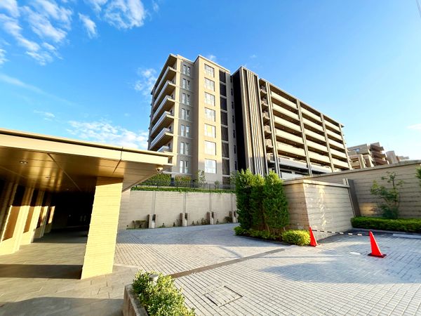 クレヴィア千里桃山台 外観 クレヴィア千里桃山台 外観