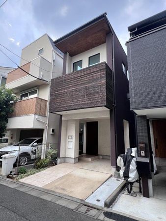 代田3丁目戸建 建物外観 代田3丁目戸建 建物外観