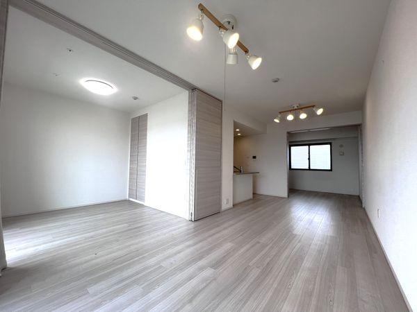 ジオ世田谷松原 クリーニング前です。 ジオ世田谷松原 クリーニング前です。