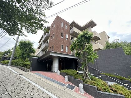 ザ・コート東山元町セントラルコート 建物外観 ザ・コート東山元町セントラルコート 建物外観