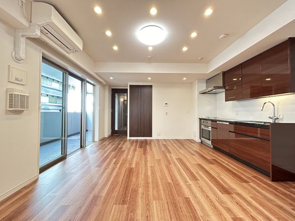 プラウドタワー名古屋伏見 リビング プラウドタワー名古屋伏見 リビング