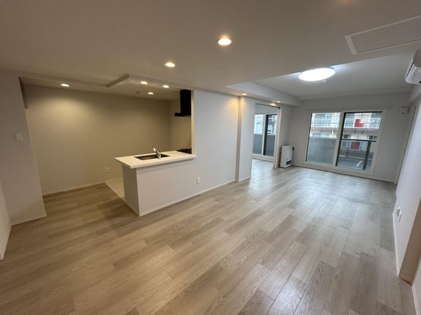 HIGH RESIDENCE YAMAHANA リビングダイニング約14.1帖 HIGH RESIDENCE YAMAHANA リビングダイニング約14.1帖