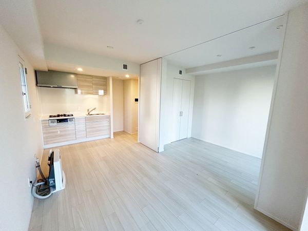 パークリュクス札幌大通公園 リビング・洋室(リビングには床暖付き) パークリュクス札幌大通公園 リビング・洋室(リビングには床暖付き)