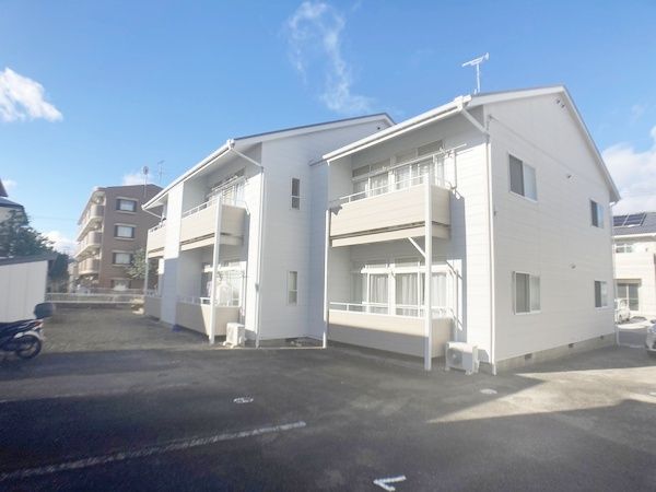 ハイツ福室 建物外観 ハイツ福室 建物外観