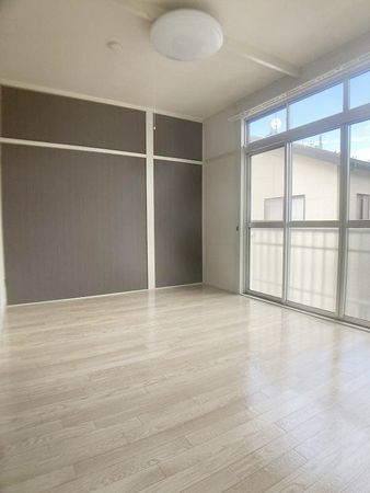 泉崎ハイツ 洋室 泉崎ハイツ 洋室