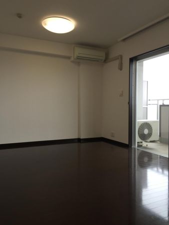 MFPRコート宮町 リビング・居室 MFPRコート宮町 リビング・居室