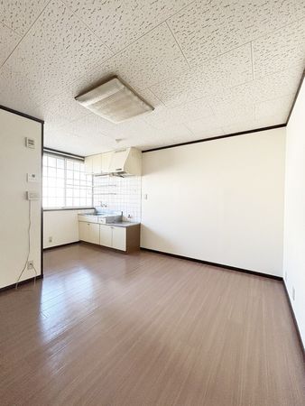 プレステージ修隆館 ダイニングキッチン プレステージ修隆館 ダイニングキッチン