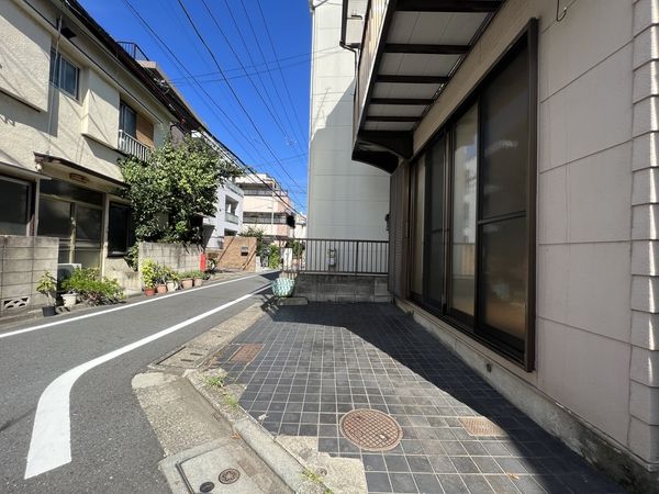 駒込6丁目戸建 駐車スペース(車両サイズ制限有) 駒込6丁目戸建 駐車スペース(車両サイズ制限有)