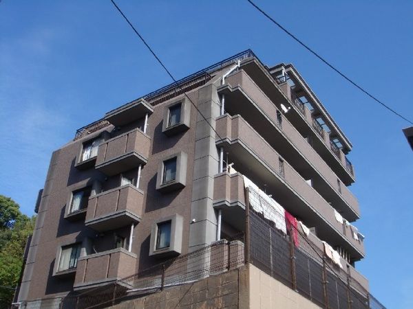 ロマネスクヴューコート植物園 外観 ロマネスクヴューコート植物園 外観