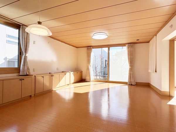 磯辺一丁目戸建 リビングダイニング/照明器具・カーテンは性能保証除外 磯辺一丁目戸建 リビングダイニング/照明器具・カーテンは性能保証除外