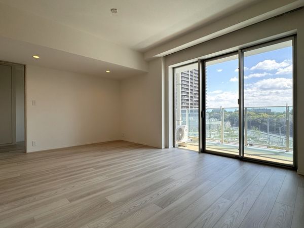 幕張ベイパーク ライズゲートタワー LD約13.5帖/床暖房有 幕張ベイパーク ライズゲートタワー LD約13.5帖/床暖房有