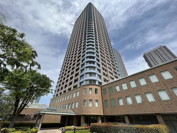 スカイライトタワー 建物外観 スカイライトタワー 建物外観