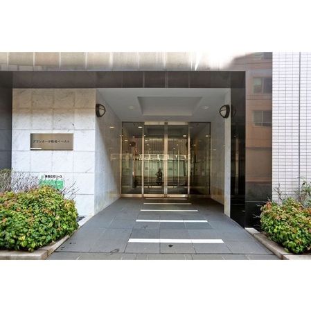 グランカーサ銀座イースト エントランス グランカーサ銀座イースト エントランス