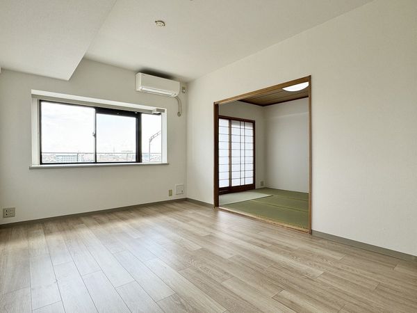 アービックコート市川 リビングダイニング(約8.9帖) アービックコート市川 リビングダイニング(約8.9帖)