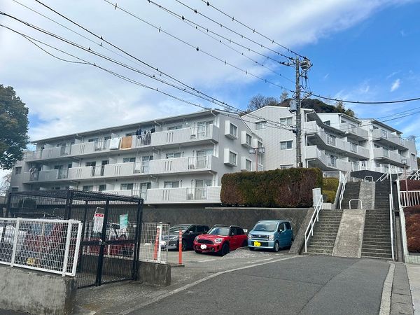 アゼリアヒルズ 外観写真 アゼリアヒルズ 外観写真