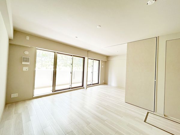 ザ・パークハウス横浜港南台 リビングダイニング約11.7帖 ザ・パークハウス横浜港南台 リビングダイニング約11.7帖