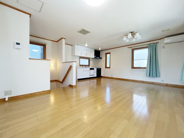 上北沢5丁目戸建 リビング/居室 上北沢5丁目戸建 リビング/居室