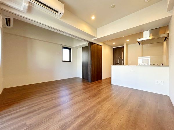 ピアース渋谷本町レジデンス リビング約10.0帖 ピアース渋谷本町レジデンス リビング約10.0帖