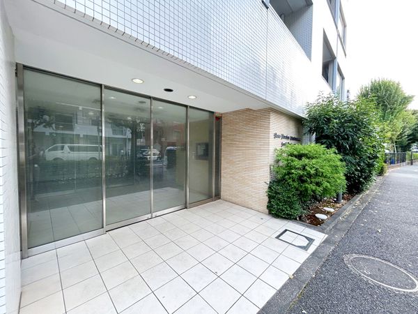 ライオンズマンション高田馬場サウスレジデンス エントランス ライオンズマンション高田馬場サウスレジデンス エントランス