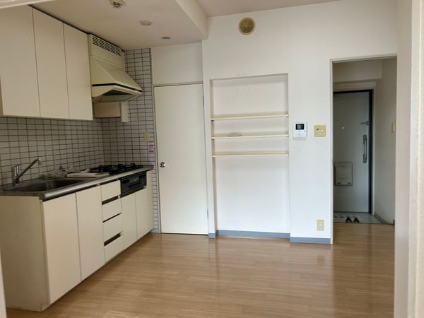 マートルコート調布第2 約5.8帖のダイニングキッチンです。 マートルコート調布第2 約5.8帖のダイニングキッチンです。