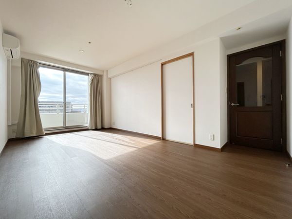 グランタワー調布国領ル・パサージュ リビング・居室 グランタワー調布国領ル・パサージュ リビング・居室