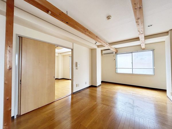 エスコート中十条 約11.8帖(室内洗濯機置場・浴室前通路含む) エスコート中十条 約11.8帖(室内洗濯機置場・浴室前通路含む)