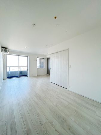 パークタワー新川崎 約16.0帖 リビングダイニング パークタワー新川崎 約16.0帖 リビングダイニング