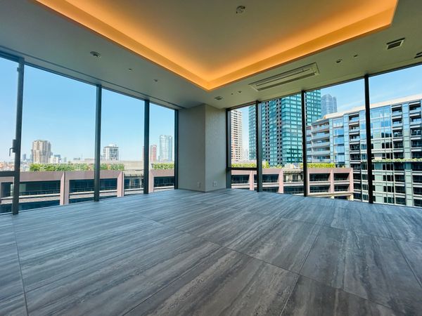 三田ガーデンヒルズ パークマンション リビングダイニング(約28.1帖) 三田ガーデンヒルズ パークマンション リビングダイニング(約28.1帖)